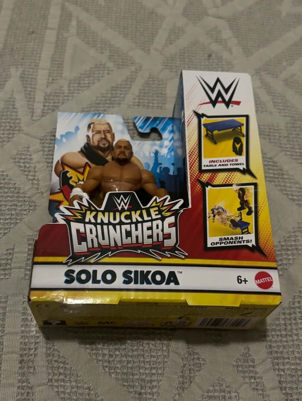 Solo Sikoa WWE Knuckle Crunchers Mini Action Figure